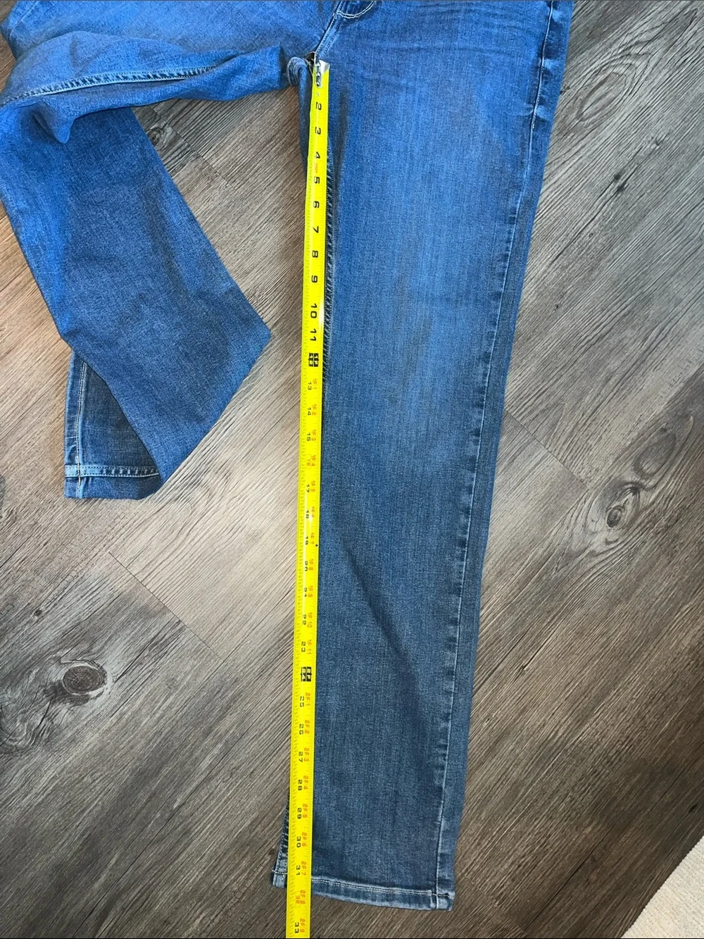 PAIGE Lennox Slim Jeans